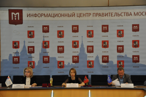 Руководитель комитета общественных связей столицы Александра Александрова встретилась с журналистами 