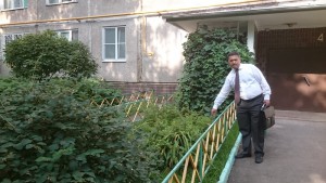 Депутат муниципального округа Чертаново Северное Назиржон Абдуганиев рассказал, что дом №6 корпус 2 на Сумской улице считается одним из образцовых в районе 