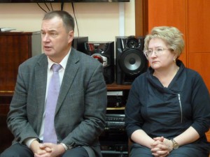 Капитальный ремонт  - это тема новая и сложная для депутатов - Абрамов-Бубненков (слева) 