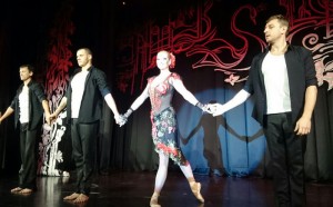 Балерина Анастасия Волочкова выступила на сцене культурного центра "Северное Чертаново" 