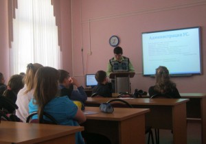 Члены молодежной палаты Чертаново Северное провели урок парламентаризма 