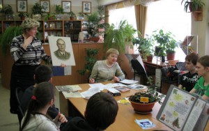 В районе Чертаново Северное состоялась встреча с Региной Нестеренко , посвященная Дню космонавтики