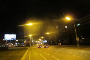 Освещение на Варшавском шоссе после проведенных ремонтных работ 