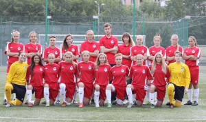 Сборная Москвы с футболистками 1998/1999 годов рождения, в составе которой сразу восемь воспитанниц школы «Чертаново»