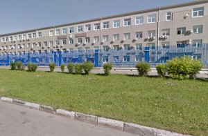 Территория завода на улице Котляковская в ЮАО Москвы