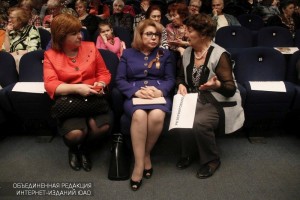 депутат Елена Панина организует Прием населения