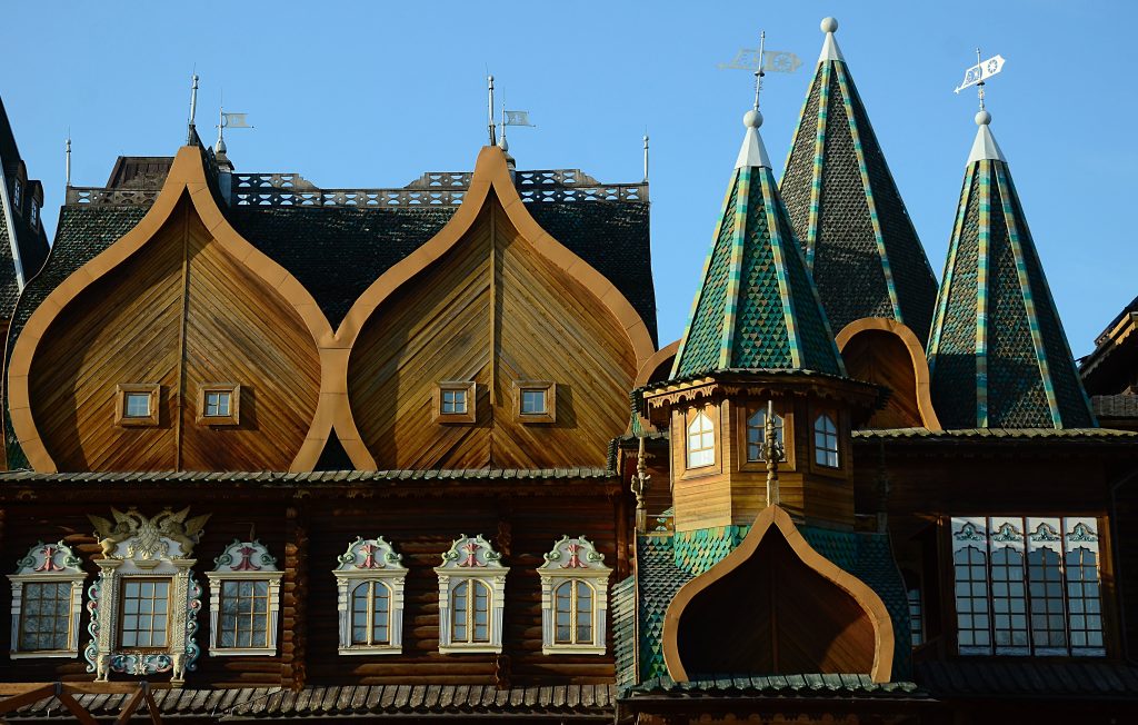 Музей-заповедник «Коломенское» посетили ученики школы №851. Фото: Анна Быкова, «Вечерняя Москва»