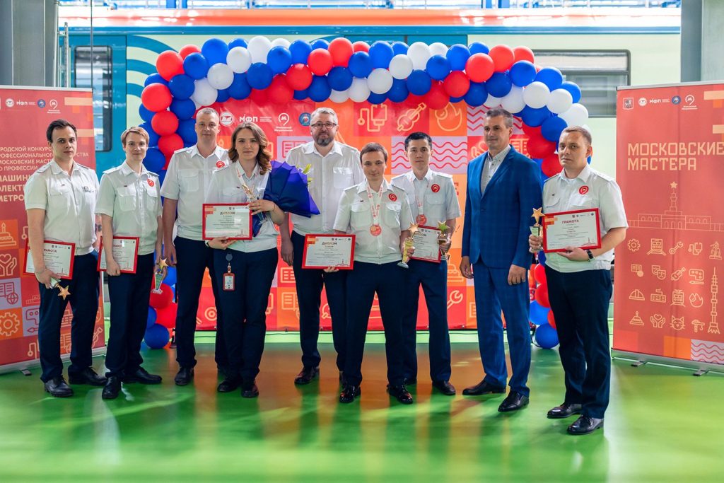 Машинист депо «Варшавское» стал бронзовым призером конкурса «Московские мастера». Фото: пресс-служба Московского метрополитена
