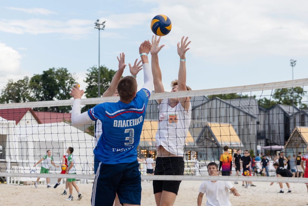 «Московское лето»: в КСК «Битца» проведут волейбольный фестиваль. Фото: официальная страница КСК «Битца» в социальных сетях