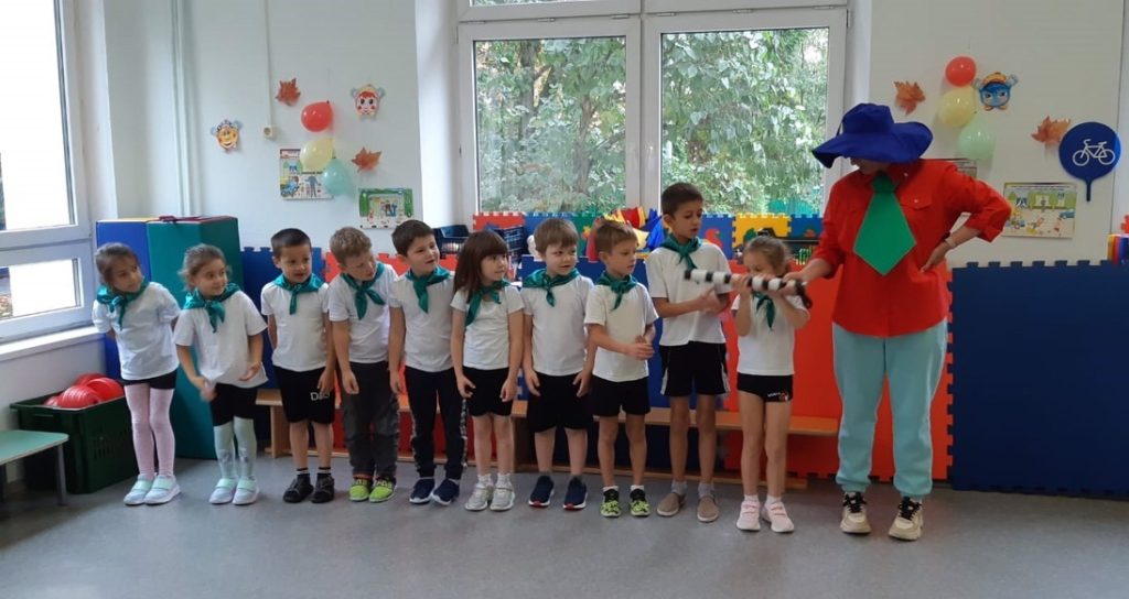 Серию занятий по ПДД провели в школе №1158. Фото: официальная страница школы №1158 в социальных сетях