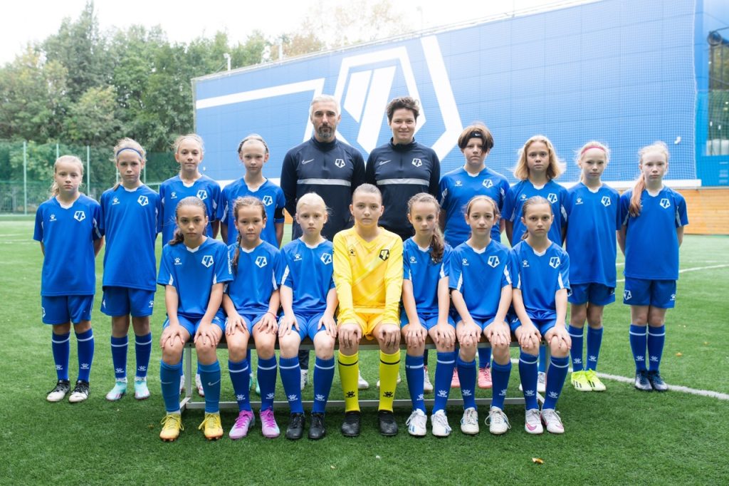 Призерами Летнего первенства Москвы стали спортсменки ФШ «Чертаново». Фото: страница Футбольной школы «Чертаново Департамента спорта города Москвы в социальных сетях 
