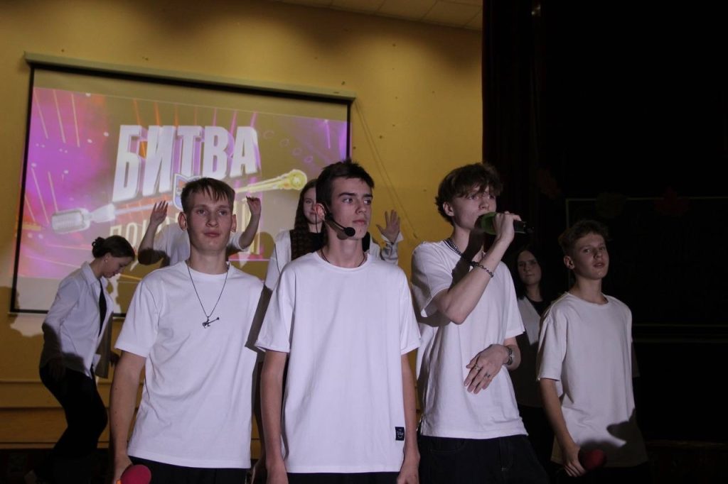 Мероприятия ко Дню учителя провели в школе №851. Фото: страница школы №851 в социальных сетях