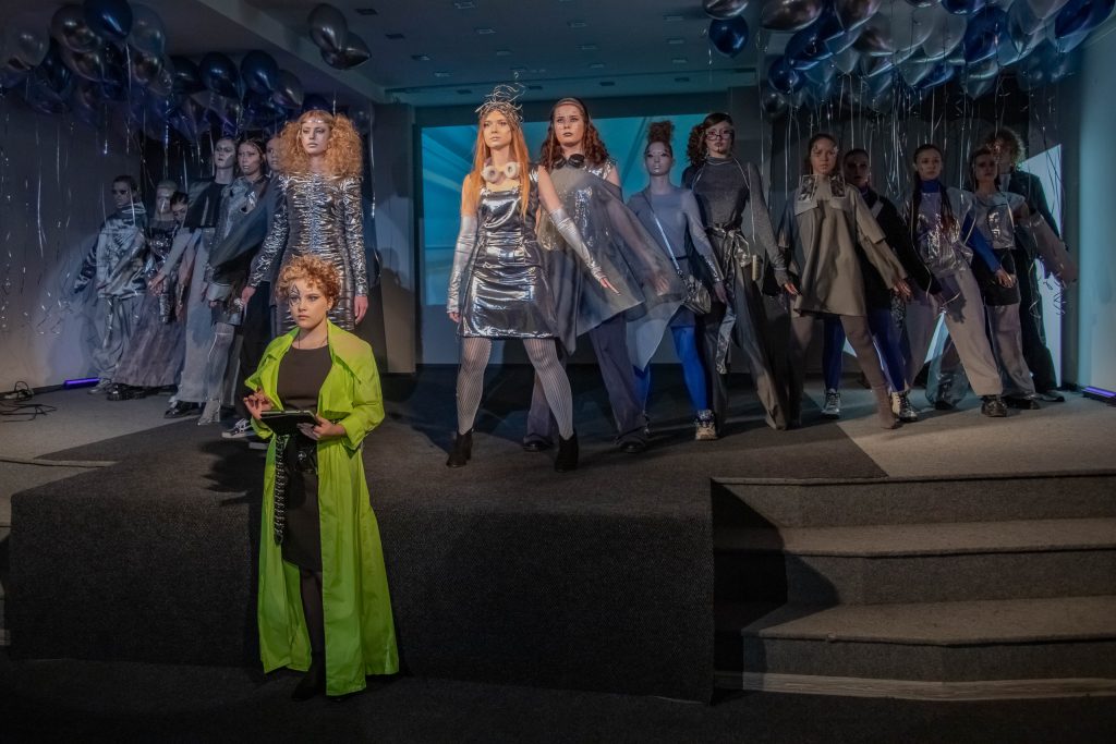 Концерт в честь юбилея СПО провели в ТК №34. Фото: официальная страница Технологического колледжа №34 в социальных сетях 