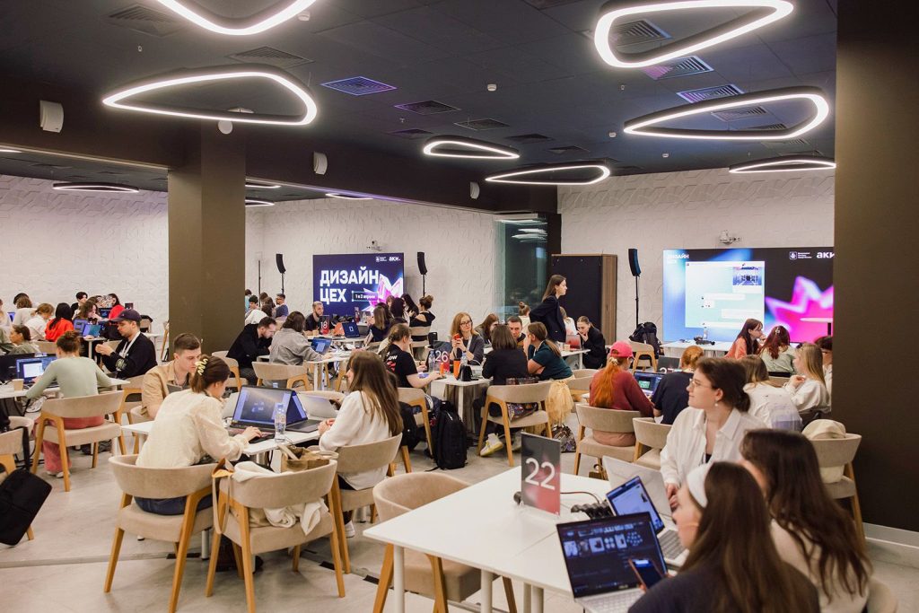 Народные сказки и цитаты космонавтов: какие проекты создали на конкурсе «Дизайн-цех». Фото: пресс-служба Департамента культуры города Москвы