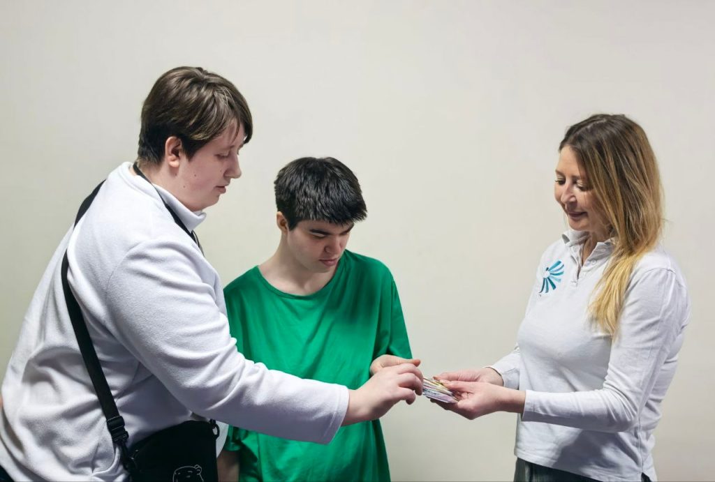 Психологический тренинг прошел в СД «Чертаново». Фото: официальная страница Социального дома «Чертаново» в социальных сетях