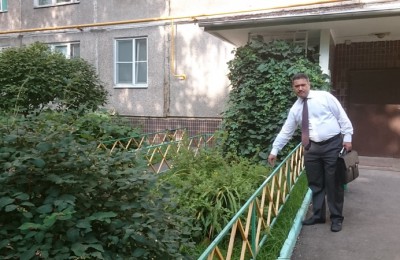 Депутат муниципального округа Чертаново Северное Назиржон Абдуганиев рассказал, что дом №6 корпус 2 на Сумской улице считается одним из образцовых в районе