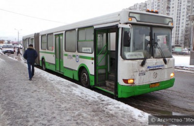 У нескольких маршрутов общественного транспорта в ЮАО появилась новая остановка