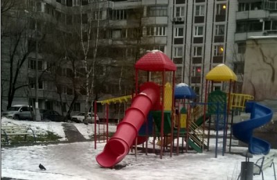 Детская площадка в районе Чертаново Северное