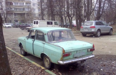 62 брошенных автомобилей выявили в районе Чертаново Северное в этом году