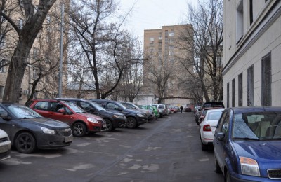 В рамках программы «Моя улица» за год отремонтировали пять дворовых территорий района Чертаново Северное