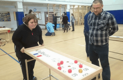 В районе Москворечье-Сабурово прошел турнир по настольному многоборью для людей с ограниченными возможностями