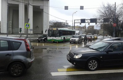 Почти на 30% увеличится скорость движения общественного транспорта на улице Подольских Курсантов с введением выделенки