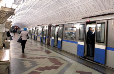 Поезда в рамках акции «Портрет в метро» запустят в мае 2016 года на Кольцевой линии