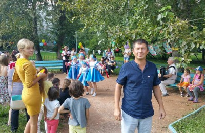 В празднике принял участие муниципальный депутат Сергей Иванов