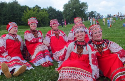 На юге Москвы прошел фестиваль славянского искусства «Русское поле»