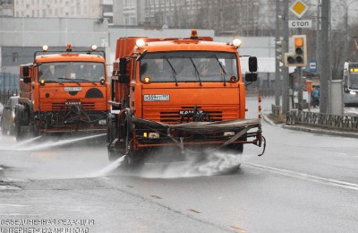 Поливомоечные машины в Москве