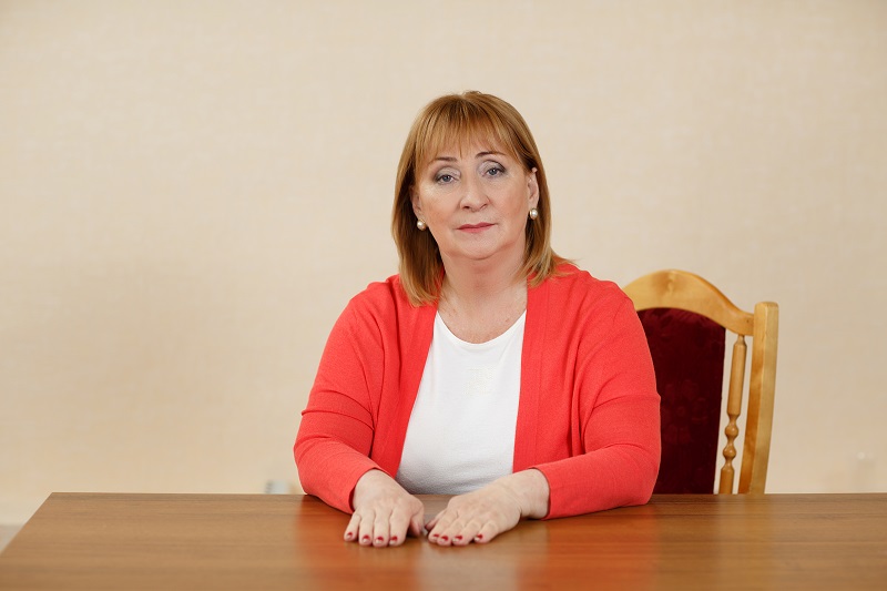 Елена Абрамова стала председателем бюджетно-финансовой комиссии