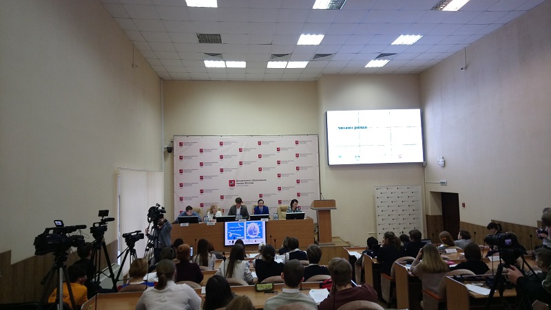 На пресс-конференции «Город, как школа» в Департаменте образования Москвы