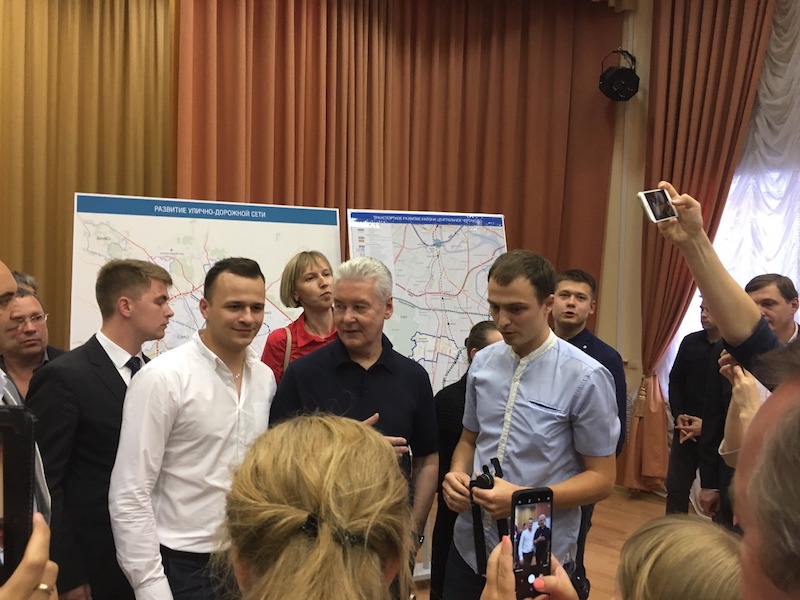 Сергей Собянин на встрече с жителями ЮАО