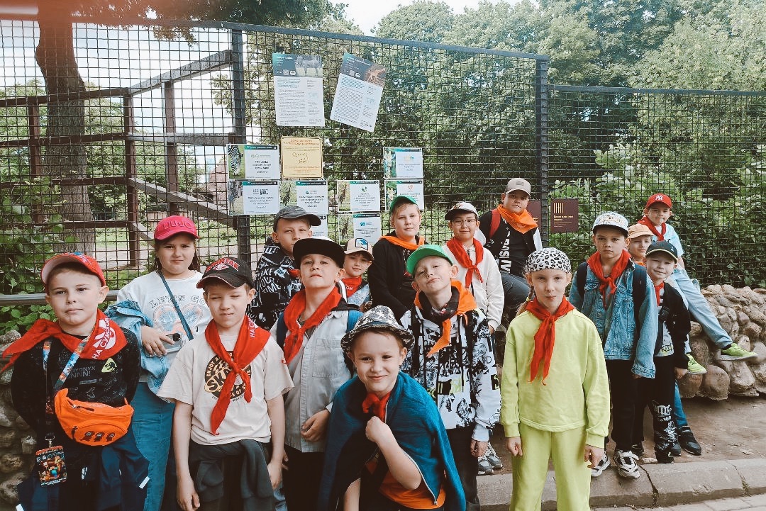 «Летняя Карусель»: московский зоопарк посетили воспитанники ЦВР «На Сумском». Фото: официальная страница ЦВР «На Сумском» в социальных сетях