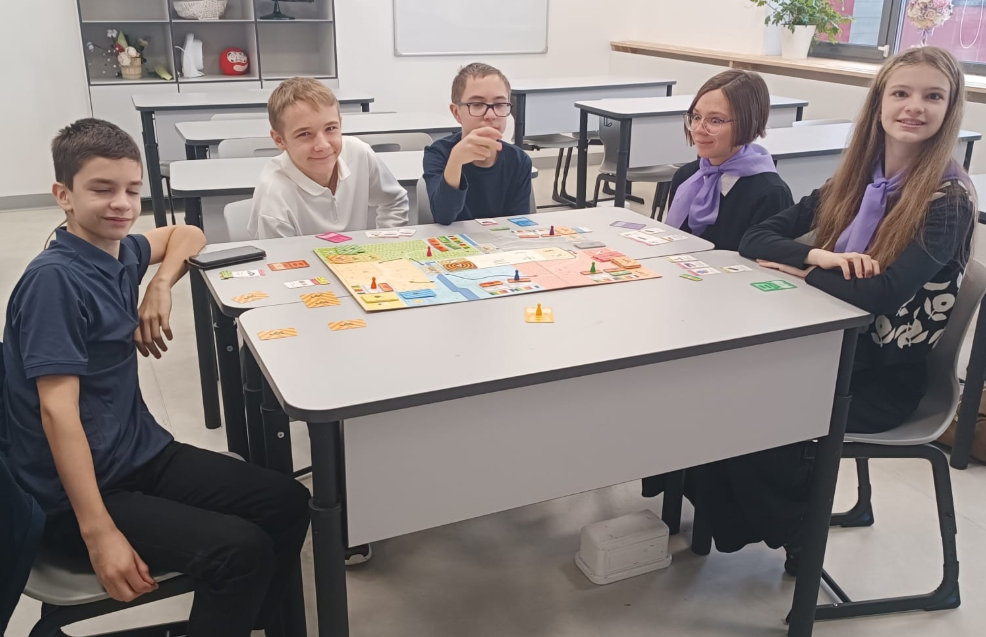 Обучающую игру провели в школе №1158. Фото: официальная страница школы №1158 в социальных сетях