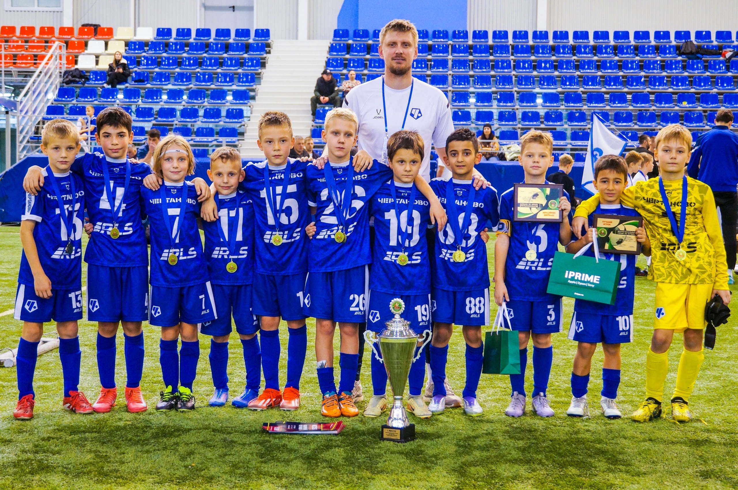 Спортсмены ФШ «Чертаново» стали призерами межрегионального турнира. Фото: официальная страница Футбольной школы «Чертаново» в социальных сетях